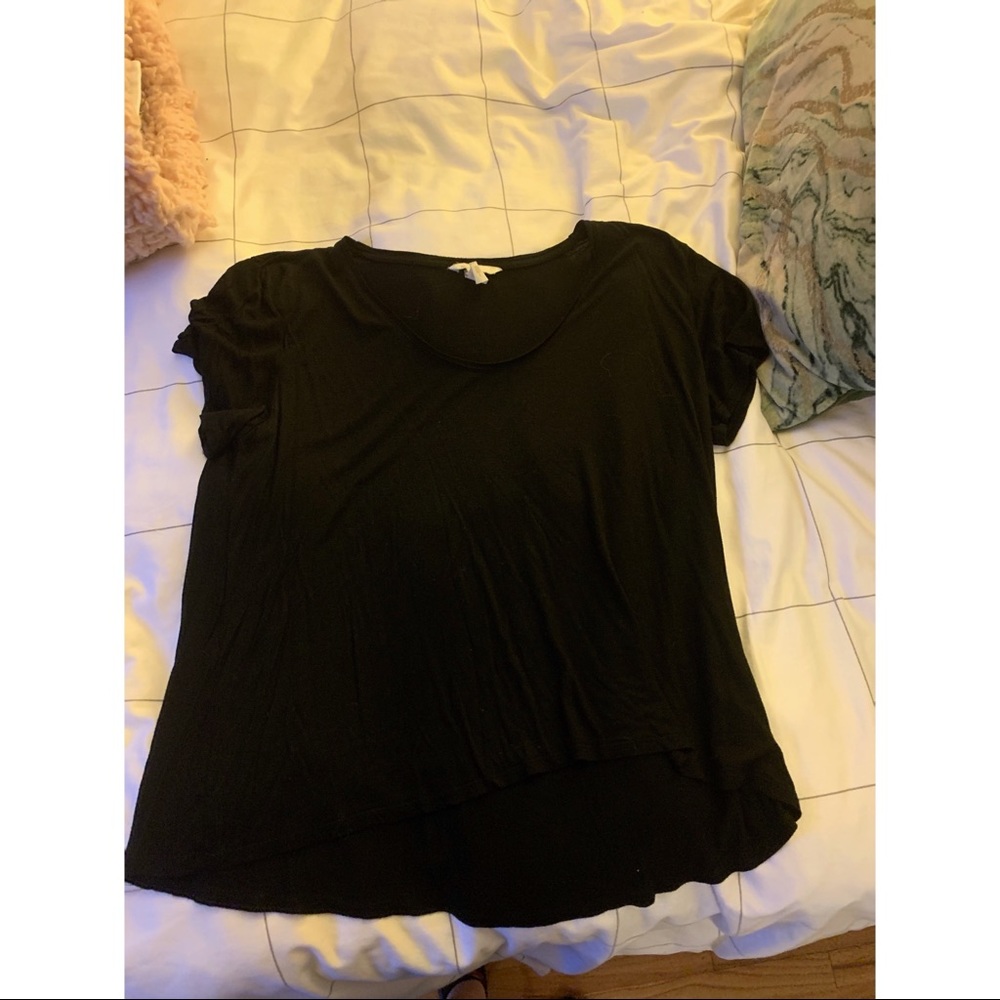 Black t shirt